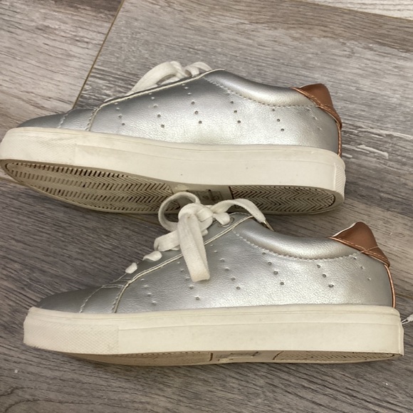 J. Crew Girl’s Saturday Metallic Sneaker - Picture 4 of 8